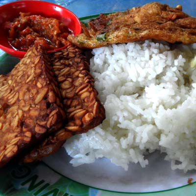 Nasi Tempe Telur Warung Makan Sekar Gambar 3